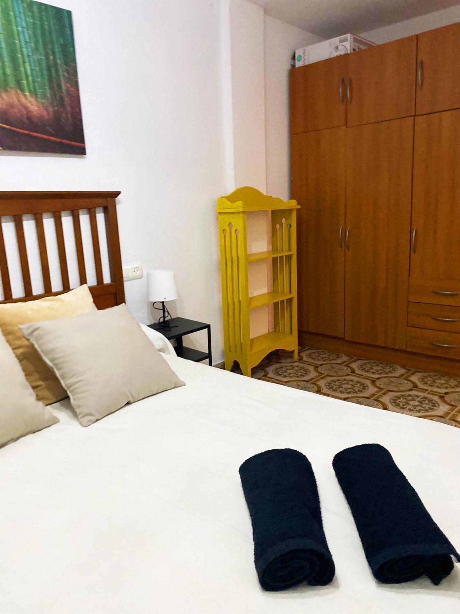 Valencia Well Located Shared Apartment Zewnętrze zdjęcie