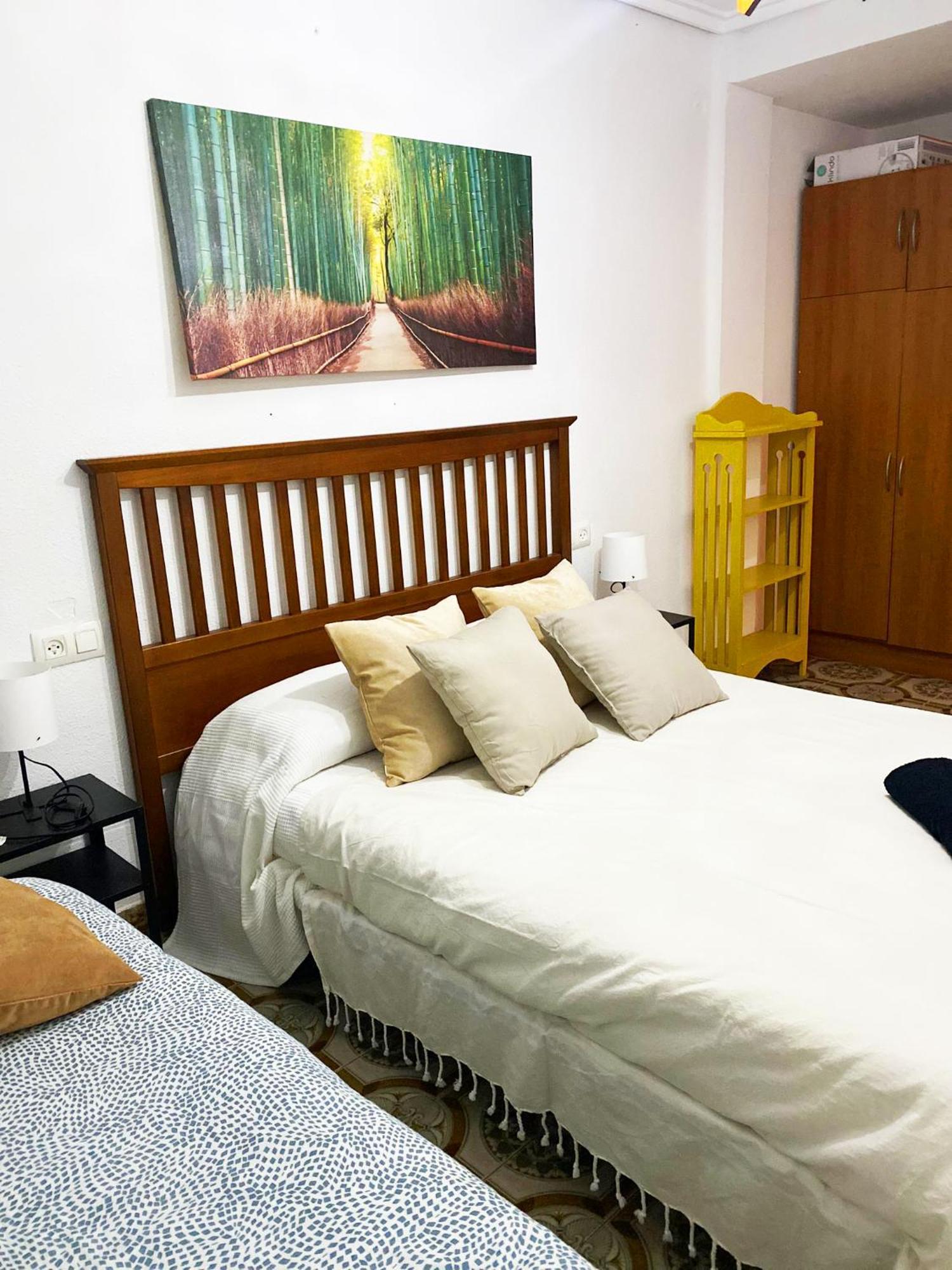Valencia Well Located Shared Apartment Zewnętrze zdjęcie