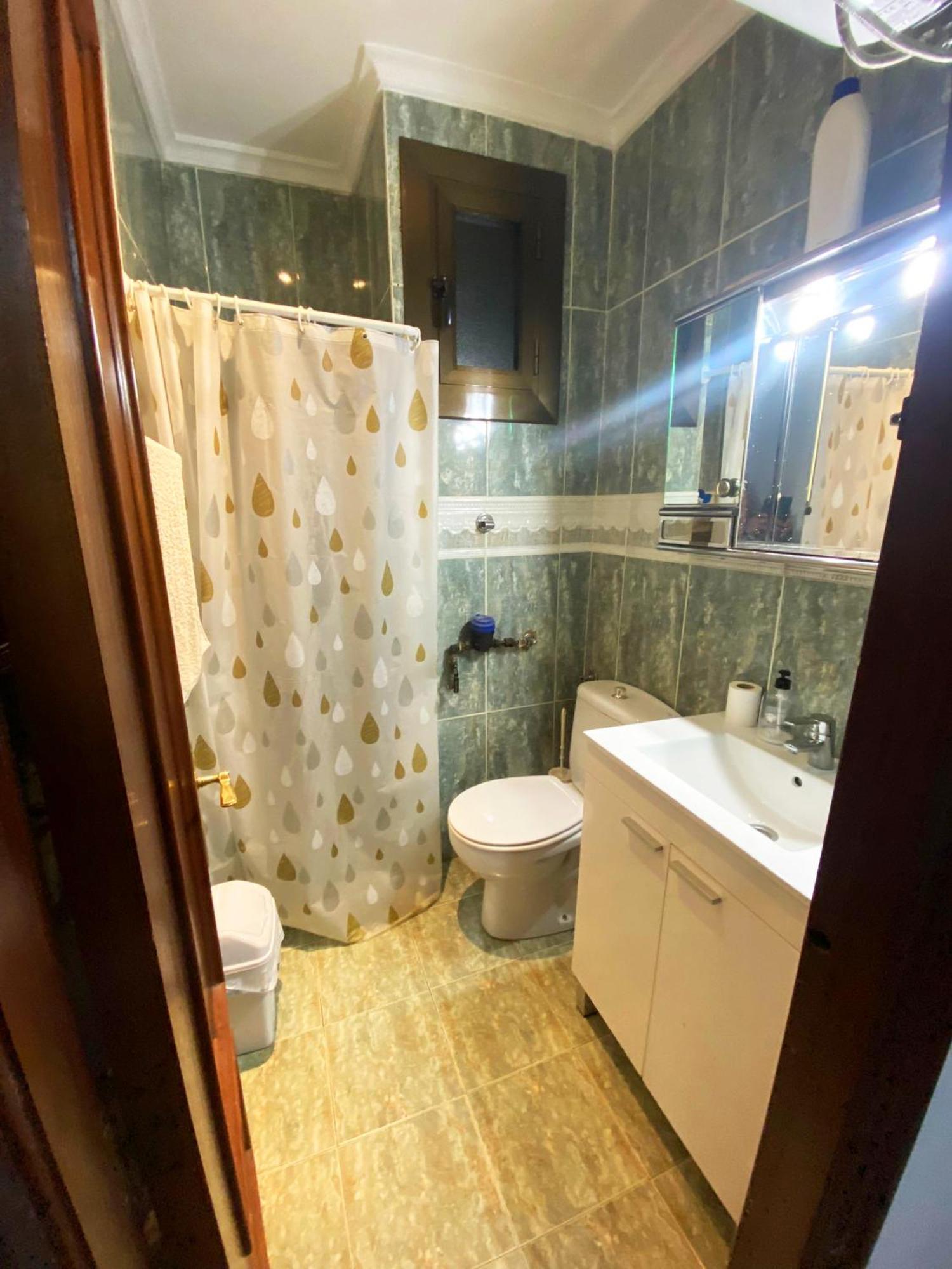Valencia Well Located Shared Apartment Zewnętrze zdjęcie