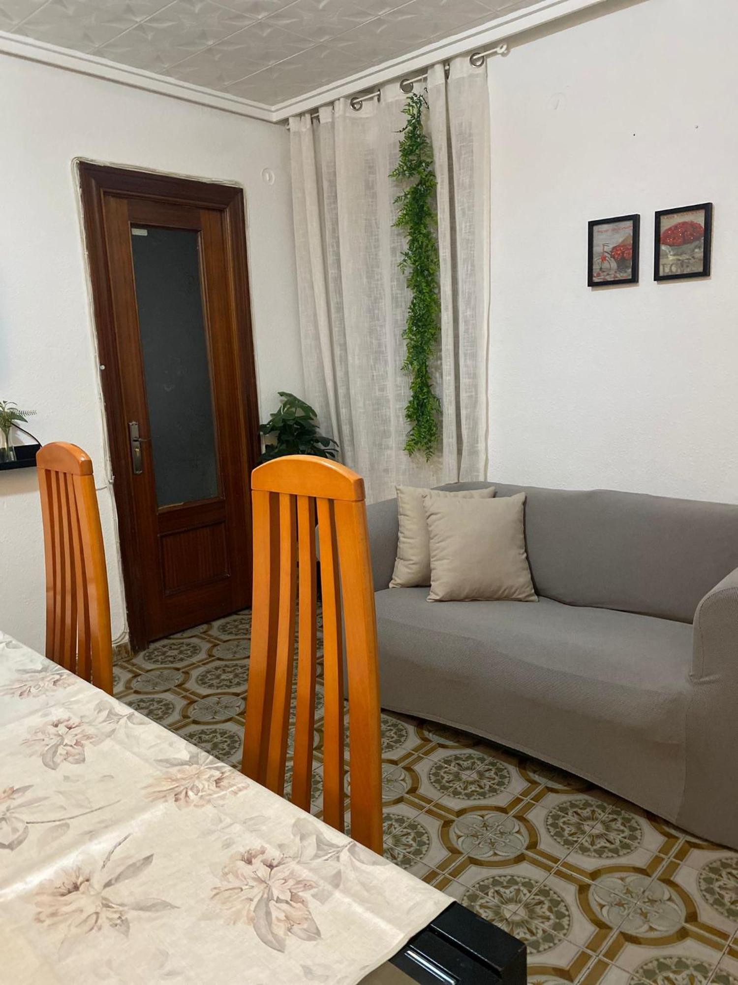 Valencia Well Located Shared Apartment Zewnętrze zdjęcie